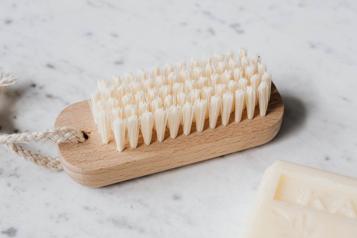 Termosifoni in ghisa, puoi usare solo un oggetto che li pulisce veramente