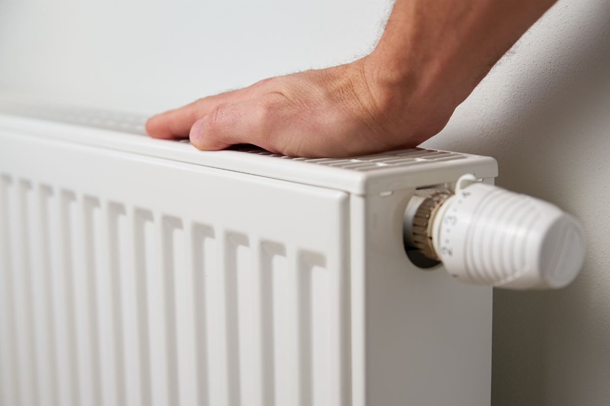 Questo trucco taglia del 20% la spesa del riscaldamento