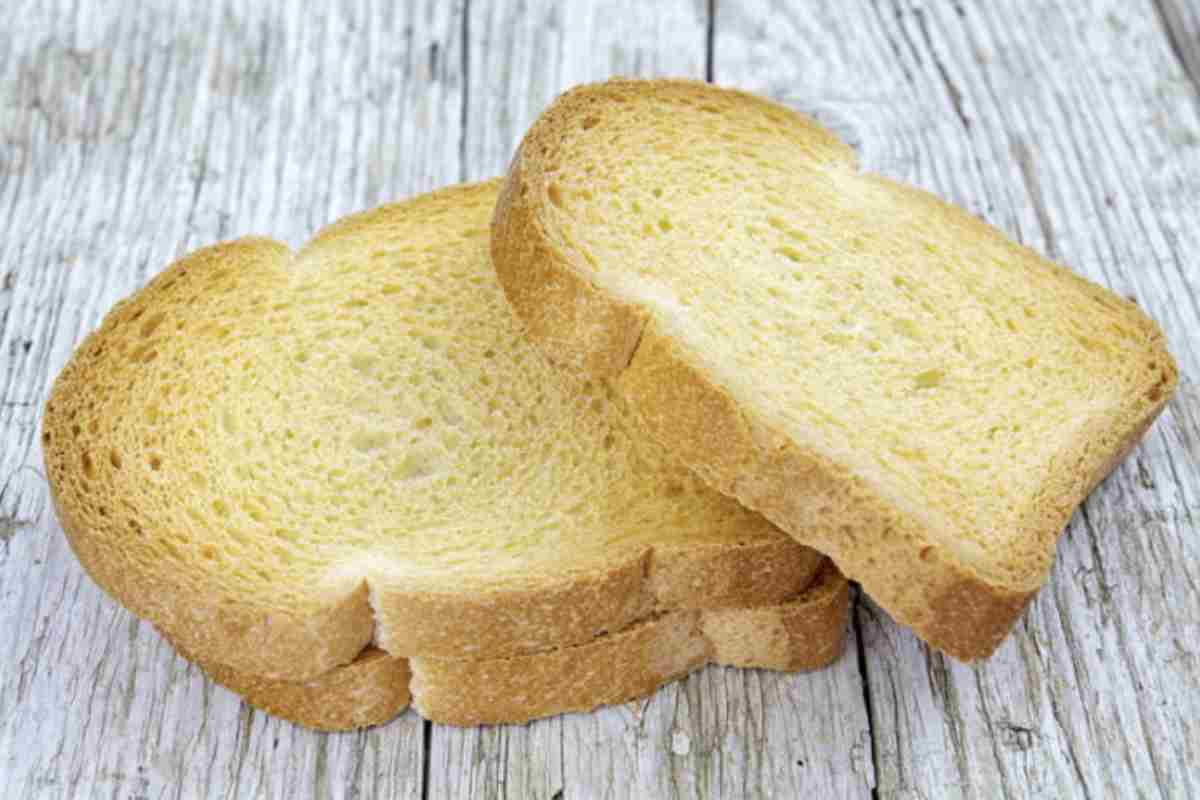 Alla luce delle evidenze scientifiche, i nutrizionisti suggeriscono di variare la prima colazione privilegiando alimenti freschi e integrali