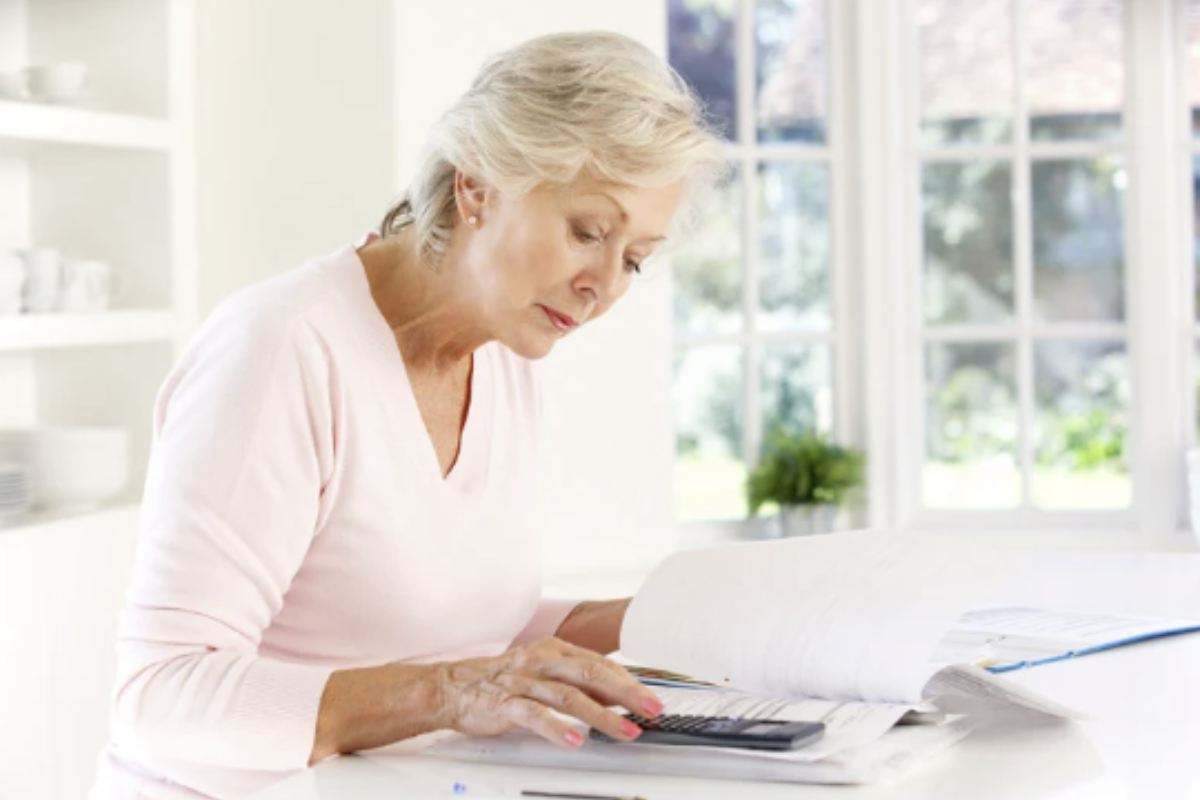 Il tirocinio in azienda è un periodo formativo fondamentale per i giovani che si affacciano al mondo del lavoro. Normato a livello regionale