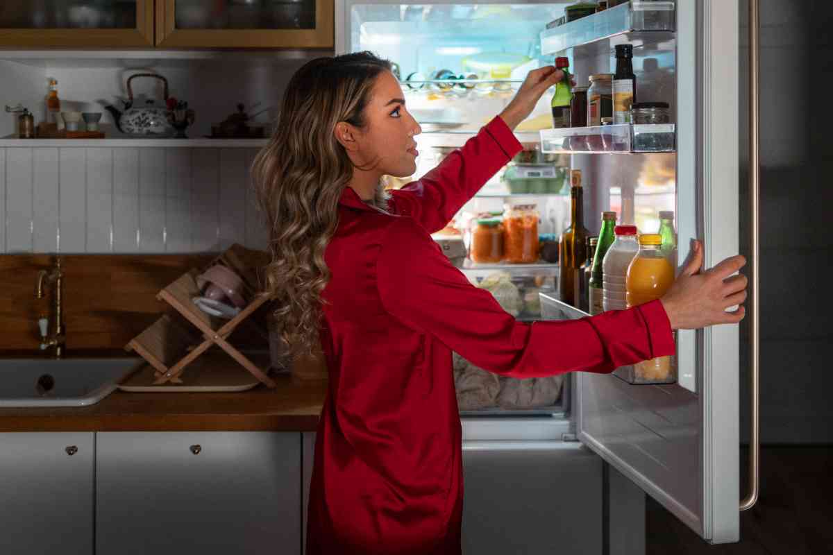 Pulire il frigo regolarmente